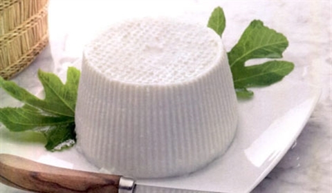 Ricotta ai profumi  ...